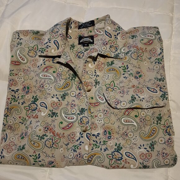 Lee Women's Paisley Short Sleeve Shirt size M EUC - Picture 1 of 9